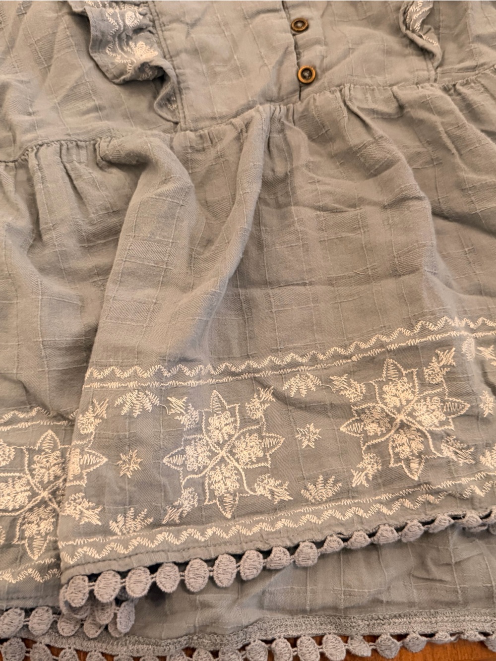 Knox Rose Light Blue Ruffle Button-Front Girls' Dress with Embroidered Hem - Picture 4 of 4